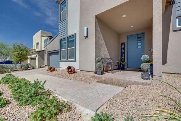 6842 FALLEN ROCK ST, NORTH LAS VEGAS, NV 89084, photo 4 of 47