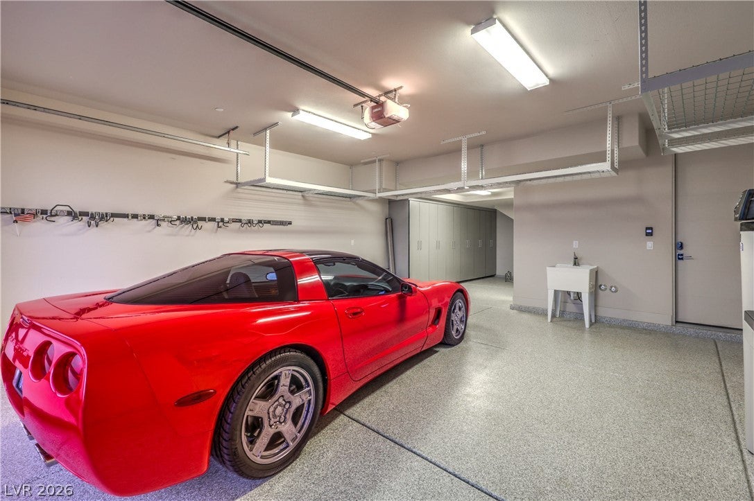 Henderson, Nevada, 89012, United States, 4 Bedrooms Bedrooms, ,5 BathroomsBathrooms,Residential,Active,2016114