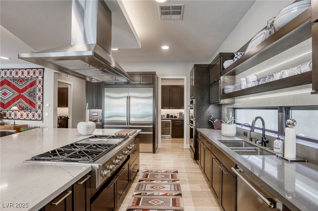 Las Vegas, Nevada, 89138, United States, 3 Bedrooms Bedrooms, ,4 BathroomsBathrooms,Residential,Active,1820837