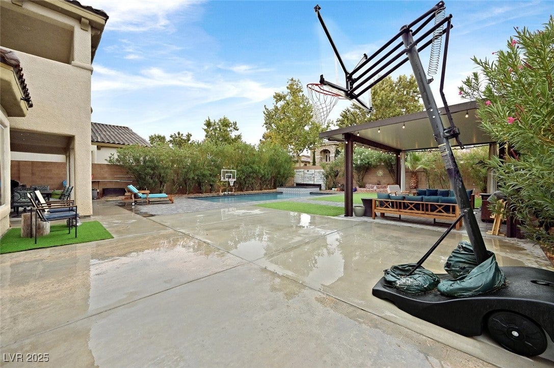 Las Vegas, Nevada, 89141, United States, 6 Bedrooms Bedrooms, ,5 BathroomsBathrooms,Residential,Active,1996585