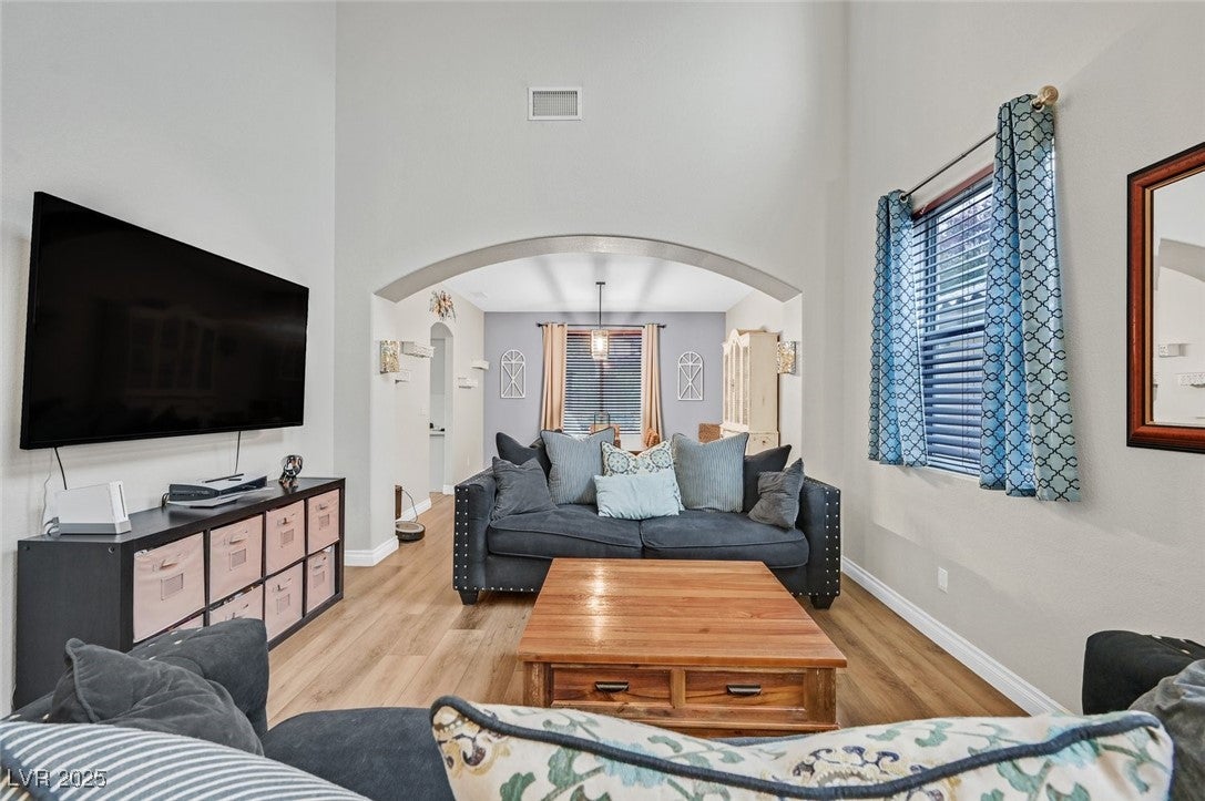 Las Vegas, Nevada, 89141, United States, 6 Bedrooms Bedrooms, ,5 BathroomsBathrooms,Residential,Active,1996585