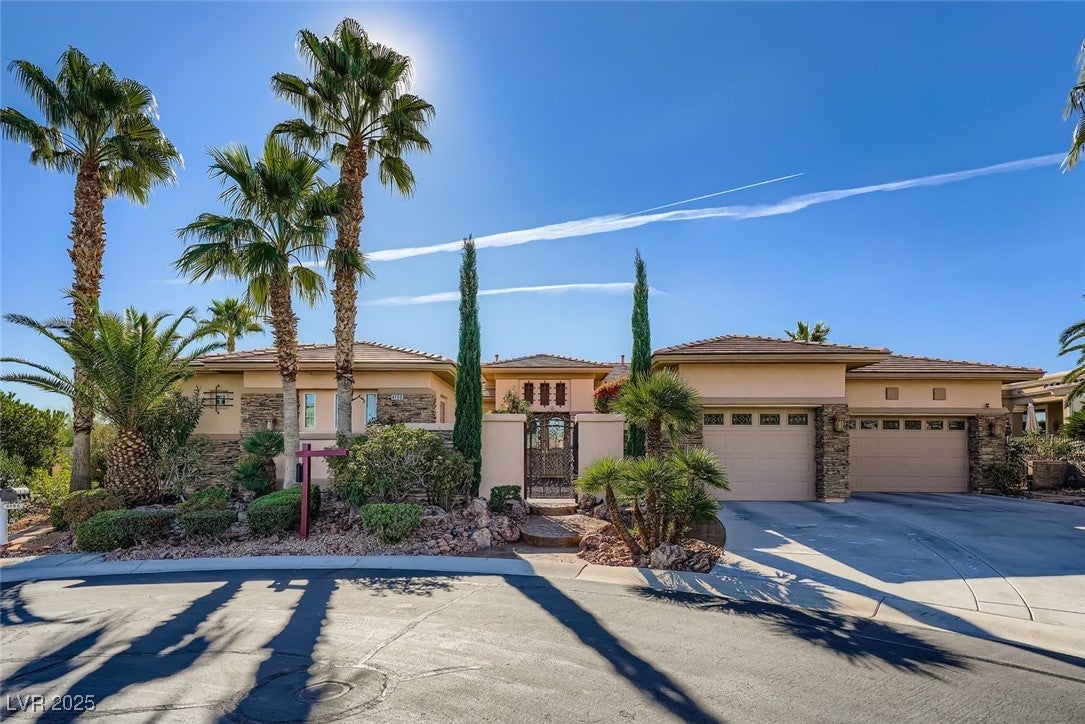 Las Vegas, Nevada, 89135, United States, 4 Bedrooms Bedrooms, ,4 BathroomsBathrooms,Residential,Active,2002667