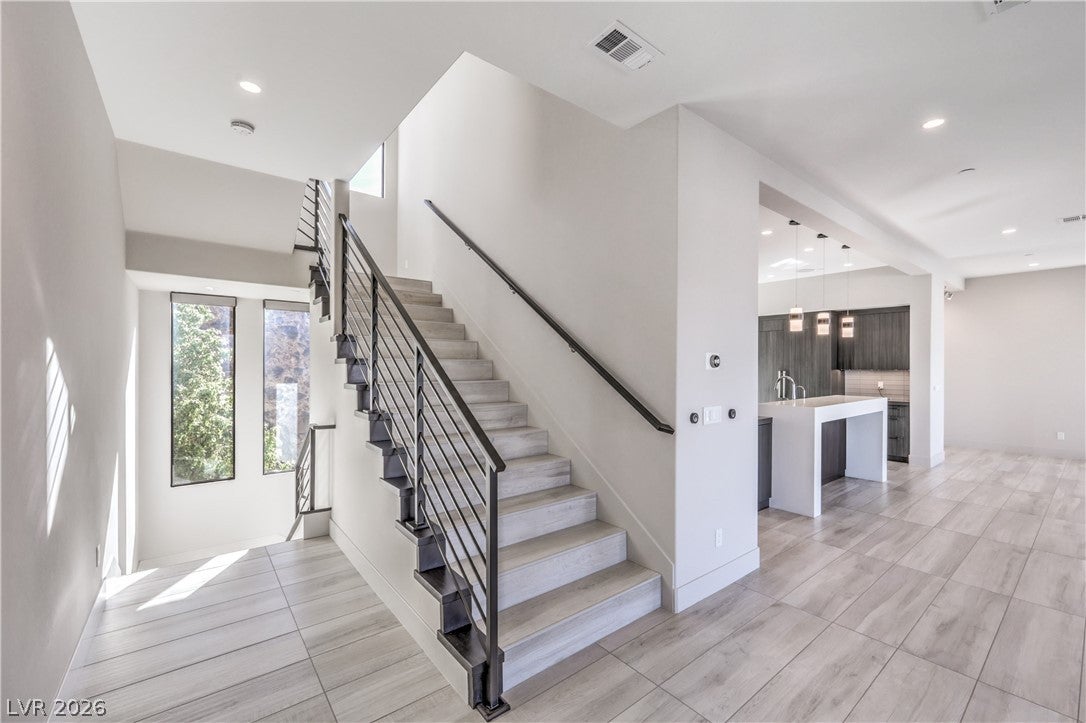 Henderson, Nevada, 89012, United States, 4 Bedrooms Bedrooms, ,5 BathroomsBathrooms,Residential,Active,2016114