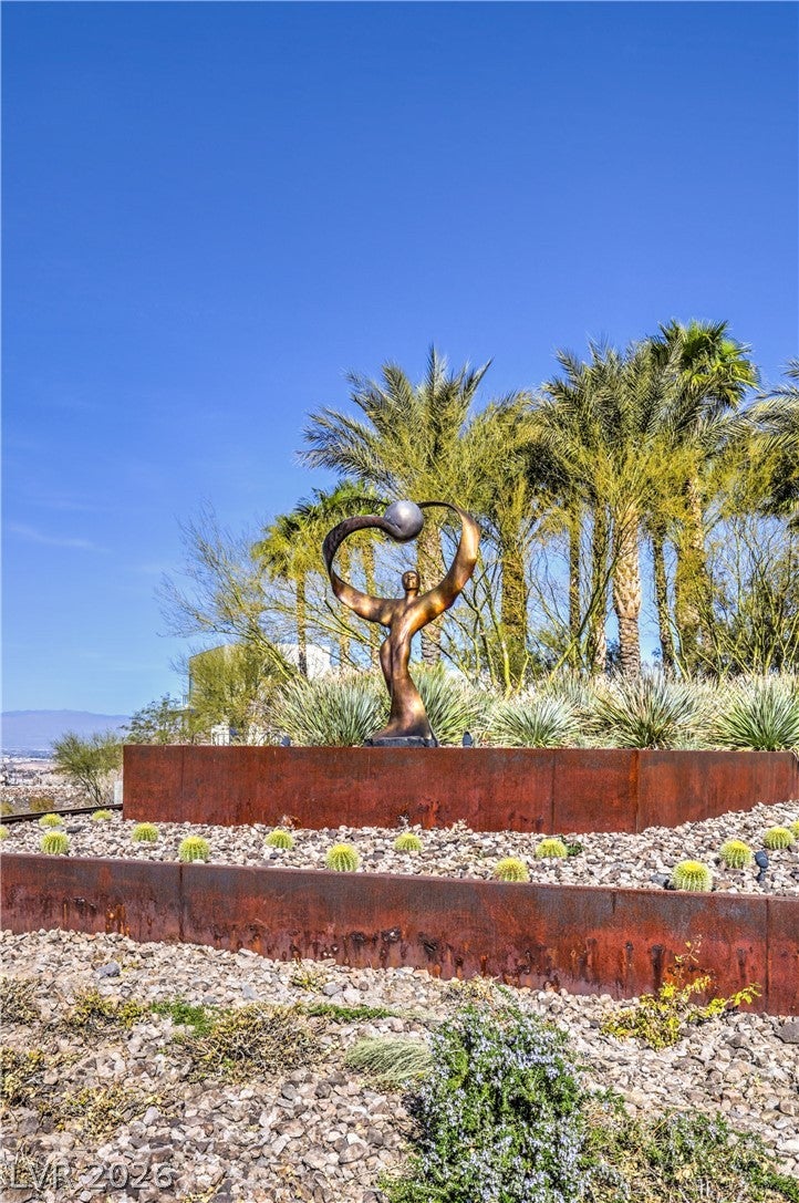 Henderson, Nevada, 89012, United States, 4 Bedrooms Bedrooms, ,5 BathroomsBathrooms,Residential,Active,2016114