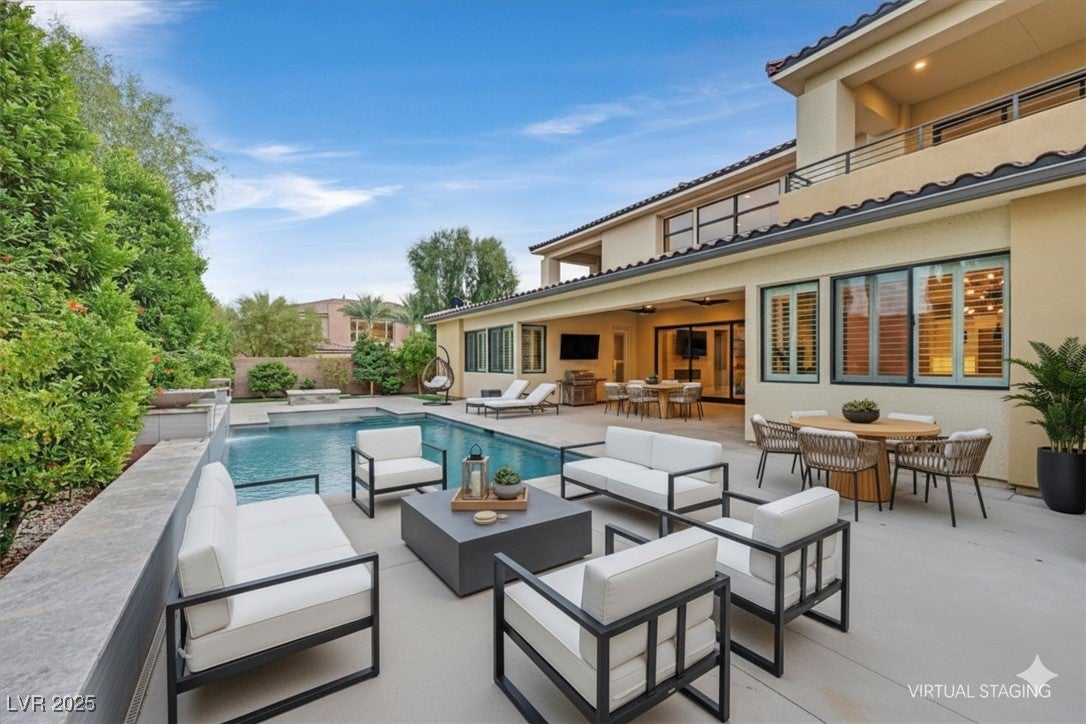 Henderson, Nevada, 89011, United States, ,5 BathroomsBathrooms,Residential,Active,1704244