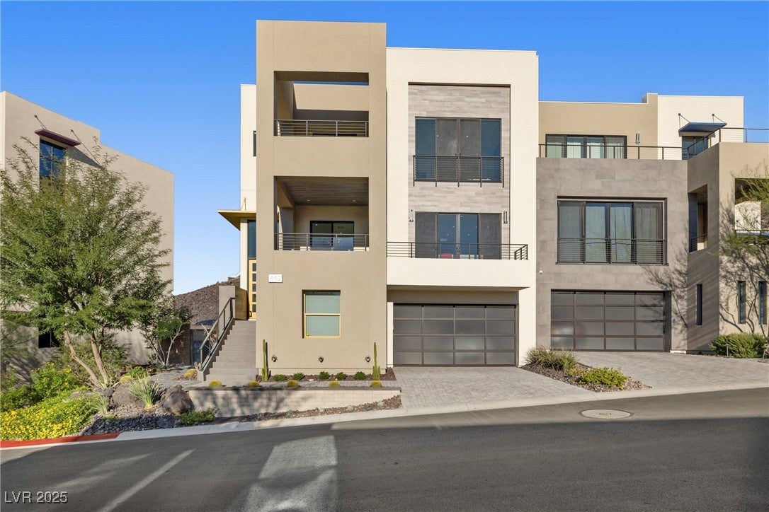 Henderson, Nevada, 89012, United States, 3 Bedrooms Bedrooms, ,4 BathroomsBathrooms,Residential,Active,1967100