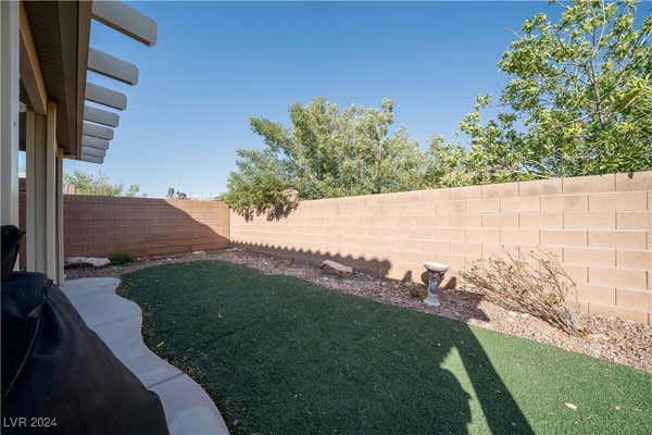 7814 TARBERTS COTTAGE ST, LAS VEGAS, NV 89166, photo 2 of 37