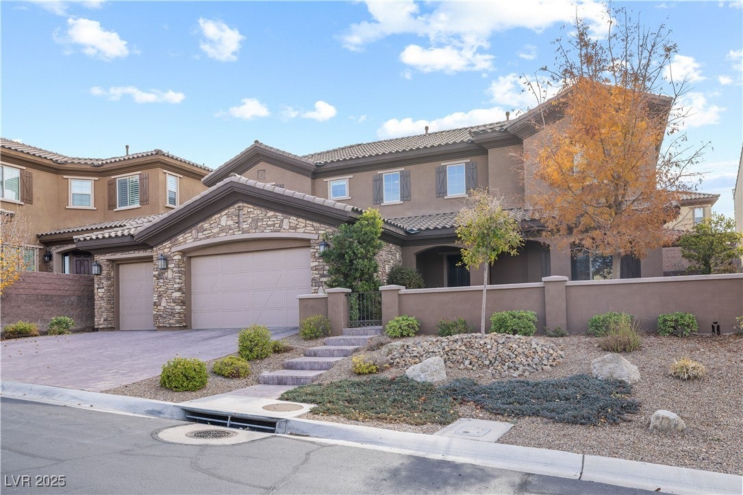 Henderson, Nevada, 89044, United States, 4 Bedrooms Bedrooms, ,3 BathroomsBathrooms,Residential,Active,1920268