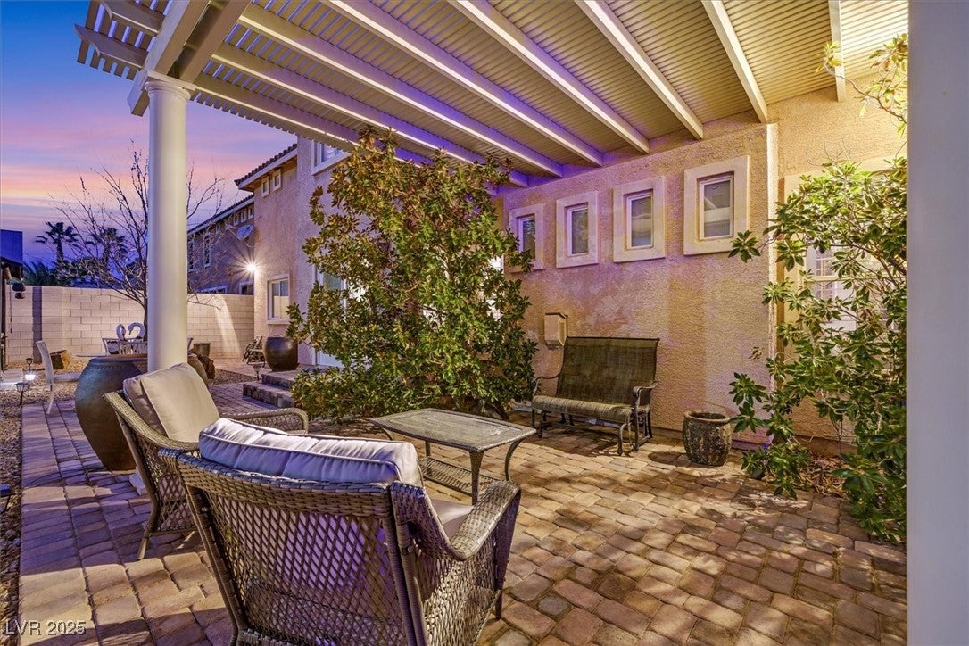 Henderson, Nevada, 89052, United States, 5 Bedrooms Bedrooms, ,4 BathroomsBathrooms,Residential,Active,1739708