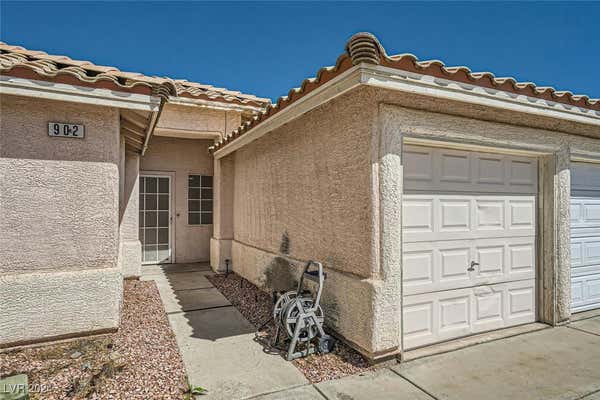 902 NOCHE DE PAZ AVE, HENDERSON, NV 89015, photo 4 of 28