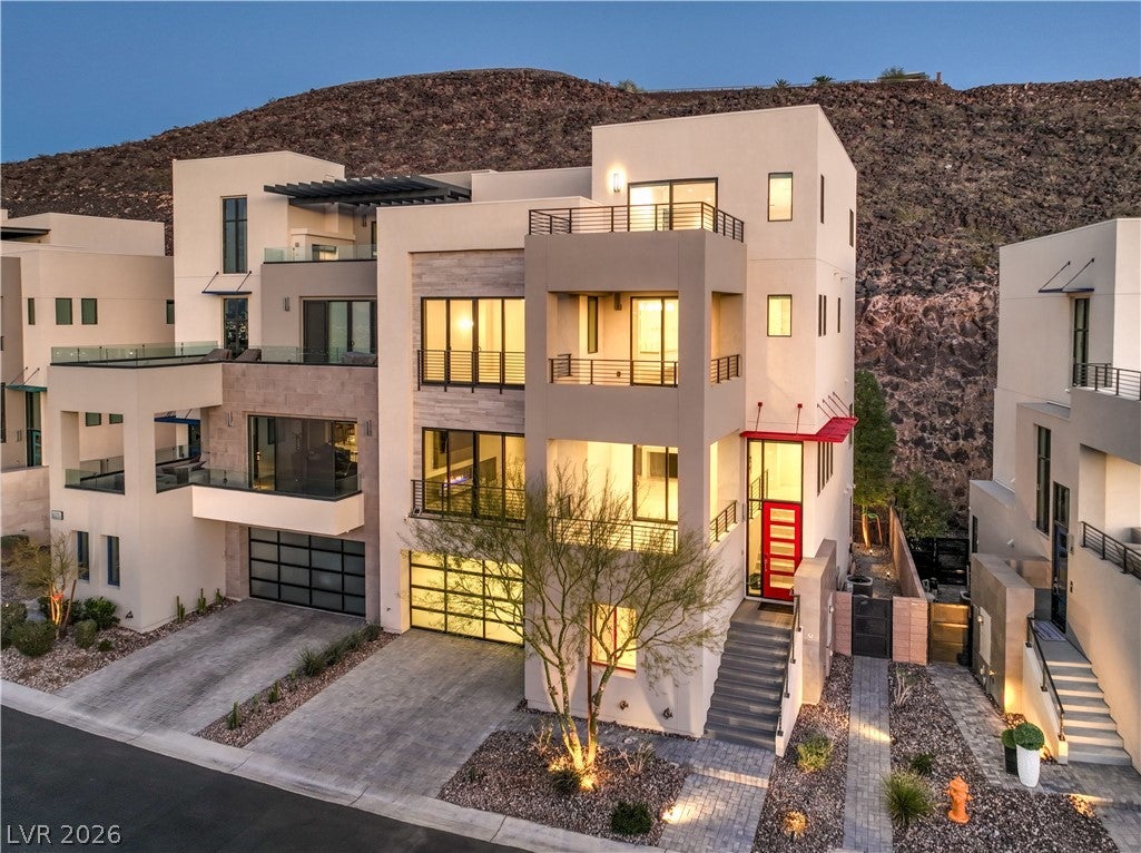 Henderson, Nevada, 89012, United States, 4 Bedrooms Bedrooms, ,5 BathroomsBathrooms,Residential,Active,2016114