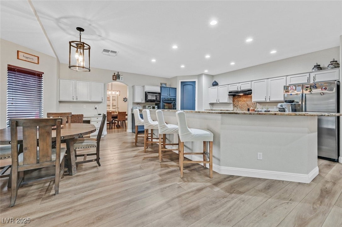 Las Vegas, Nevada, 89141, United States, 6 Bedrooms Bedrooms, ,5 BathroomsBathrooms,Residential,Active,1996585