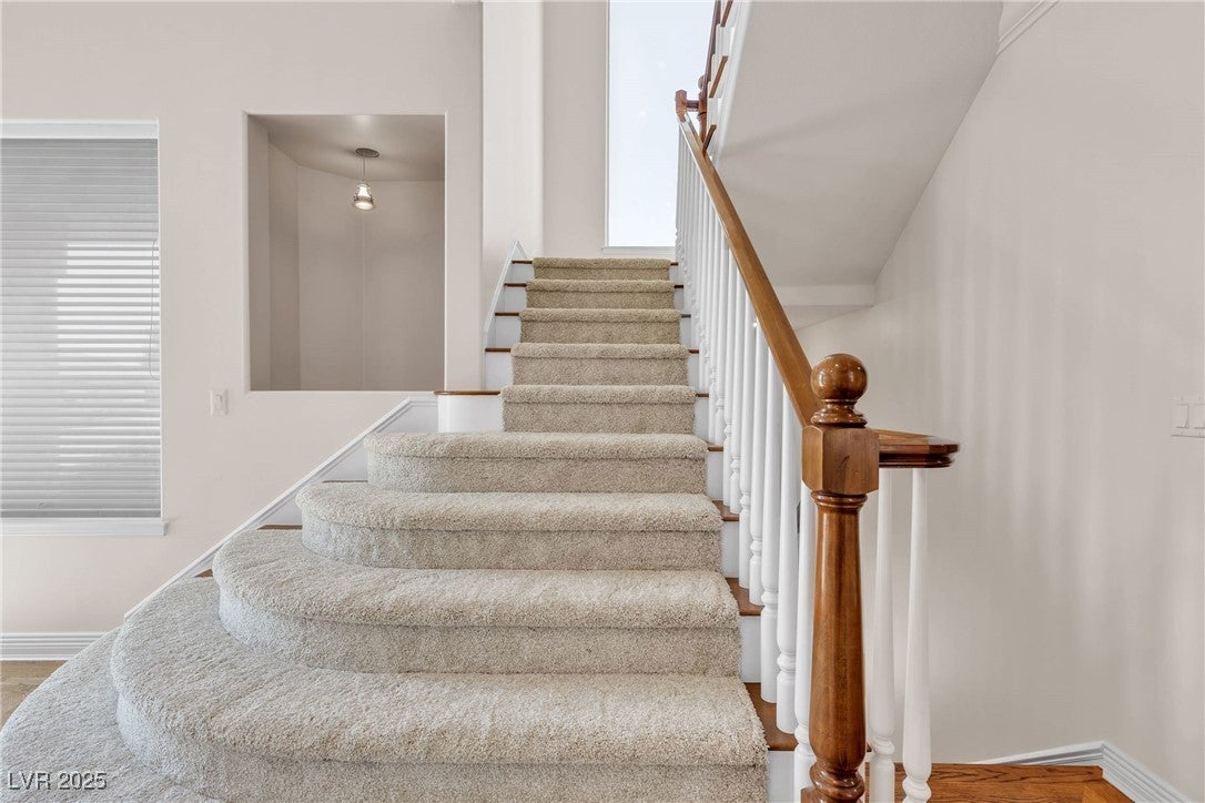 Las Vegas, Nevada, 89146, United States, 5 Bedrooms Bedrooms, ,7 BathroomsBathrooms,Residential,Active,1933735