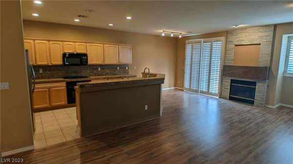 1405 SAN JUAN HILLS DR UNIT 104, LAS VEGAS, NV 89134, photo 4 of 35