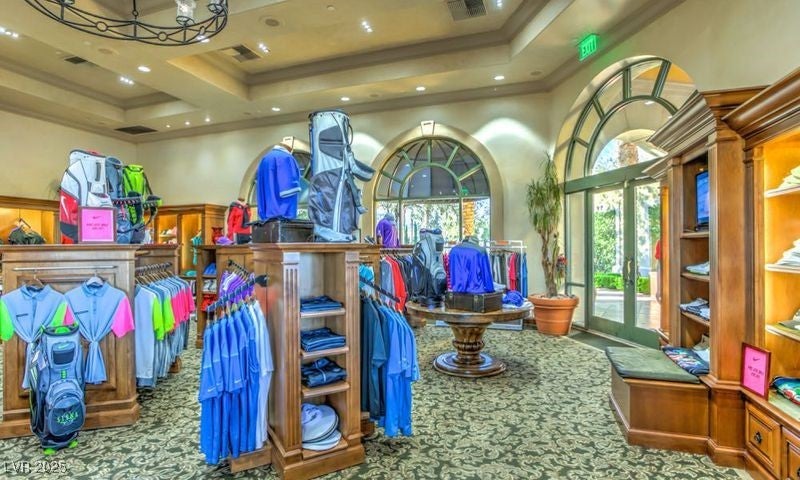 Las Vegas, Nevada, 89135, United States, 4 Bedrooms Bedrooms, ,4 BathroomsBathrooms,Residential,Active,2002667