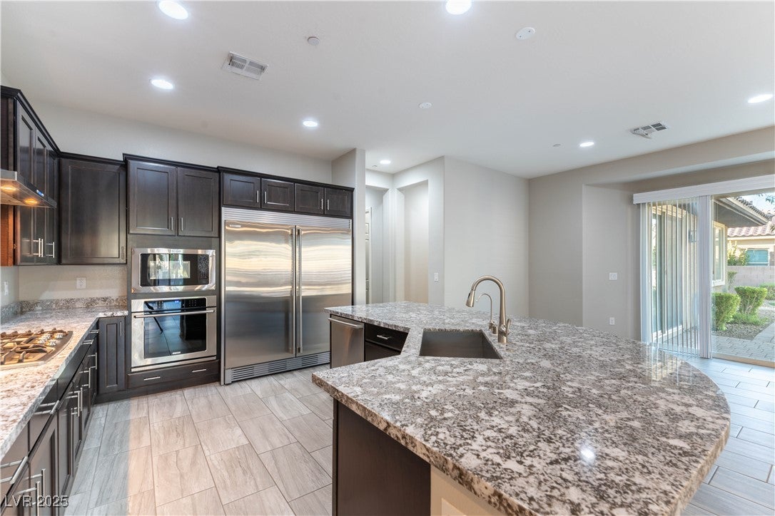 Las Vegas, Nevada, 89118, United States, 6 Bedrooms Bedrooms, ,6 BathroomsBathrooms,Residential,Active,1954308