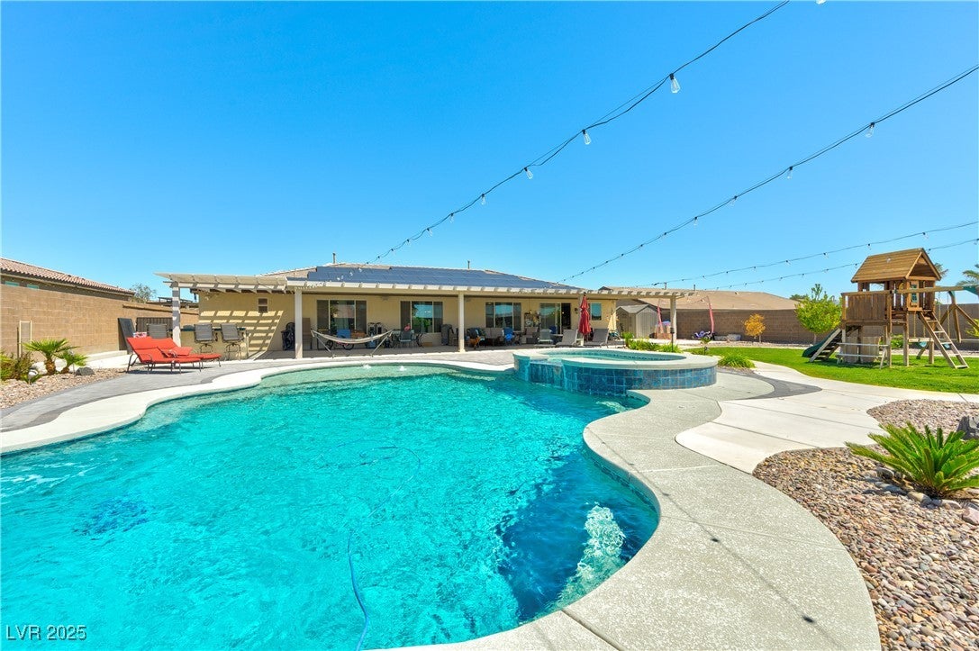 Las Vegas, Nevada, 89149, United States, 5 Bedrooms Bedrooms, ,4 BathroomsBathrooms,Residential,Active,1933730