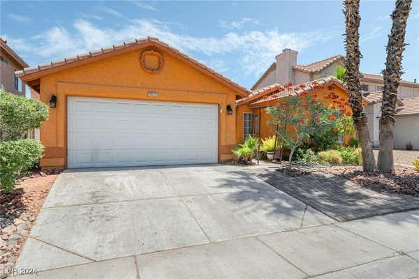 2620 IRONSIDE DR, LAS VEGAS, NV 89108 - Image 1