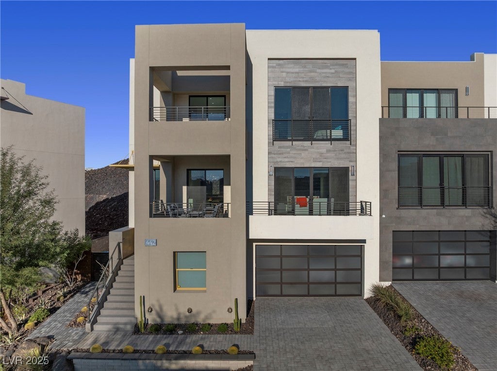 Henderson, Nevada, 89012, United States, 3 Bedrooms Bedrooms, ,4 BathroomsBathrooms,Residential,Active,1967100