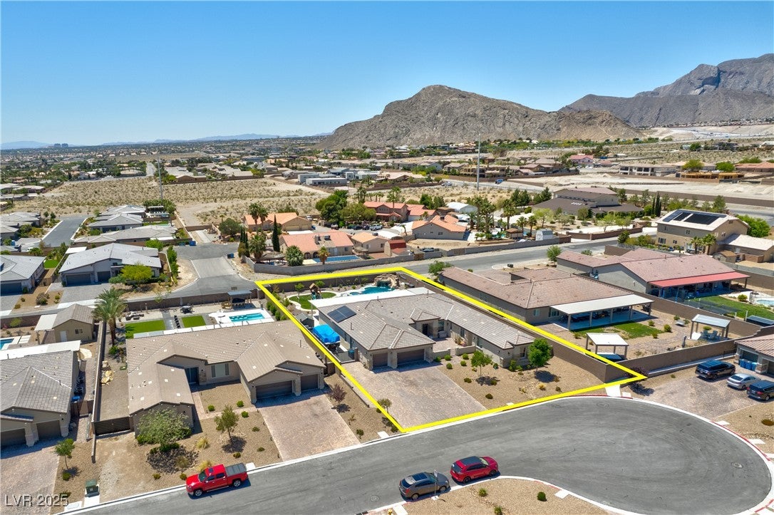 Las Vegas, Nevada, 89149, United States, 5 Bedrooms Bedrooms, ,4 BathroomsBathrooms,Residential,Active,1933730