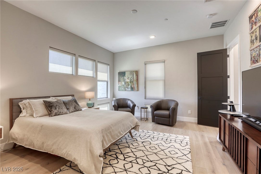 Las Vegas, Nevada, 89138, United States, 3 Bedrooms Bedrooms, ,4 BathroomsBathrooms,Residential,Active,1820837