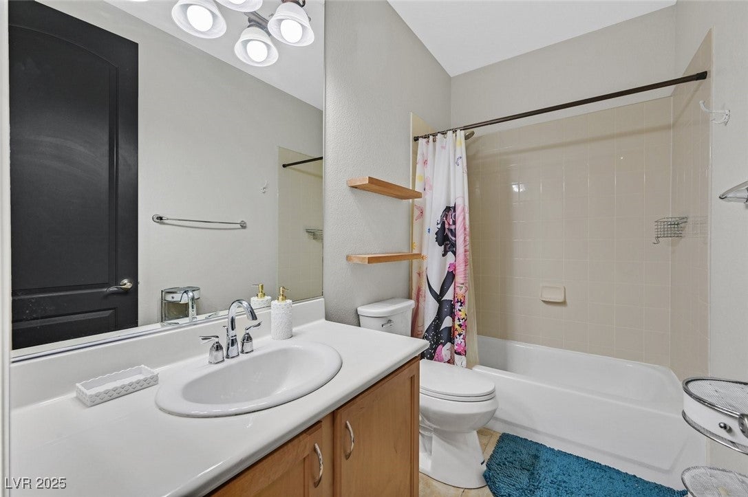 Las Vegas, Nevada, 89141, United States, 6 Bedrooms Bedrooms, ,5 BathroomsBathrooms,Residential,Active,1996585