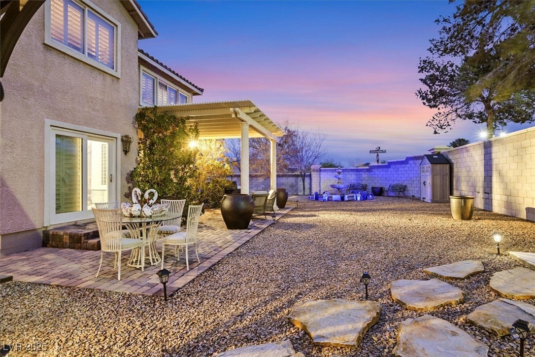 Henderson, Nevada, 89052, United States, 5 Bedrooms Bedrooms, ,4 BathroomsBathrooms,Residential,Active,1739708