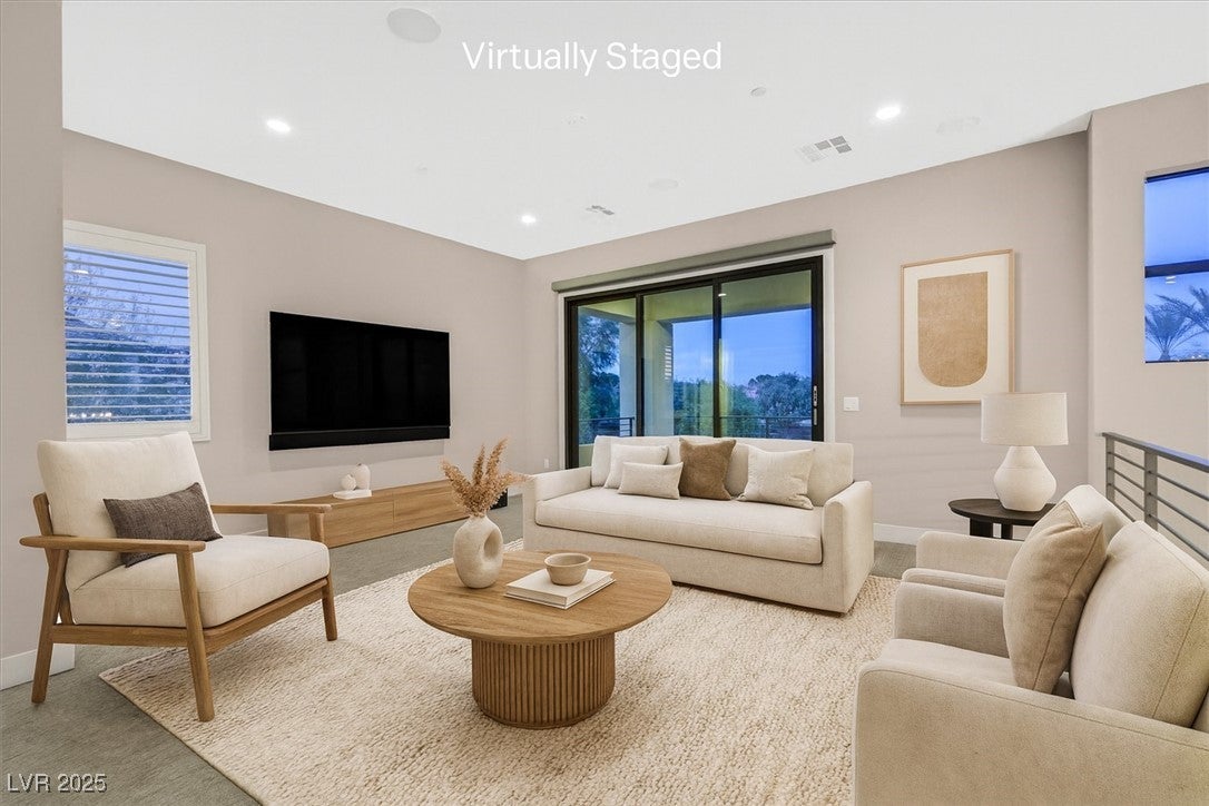 Henderson, Nevada, 89011, United States, ,5 BathroomsBathrooms,Residential,Active,1704244