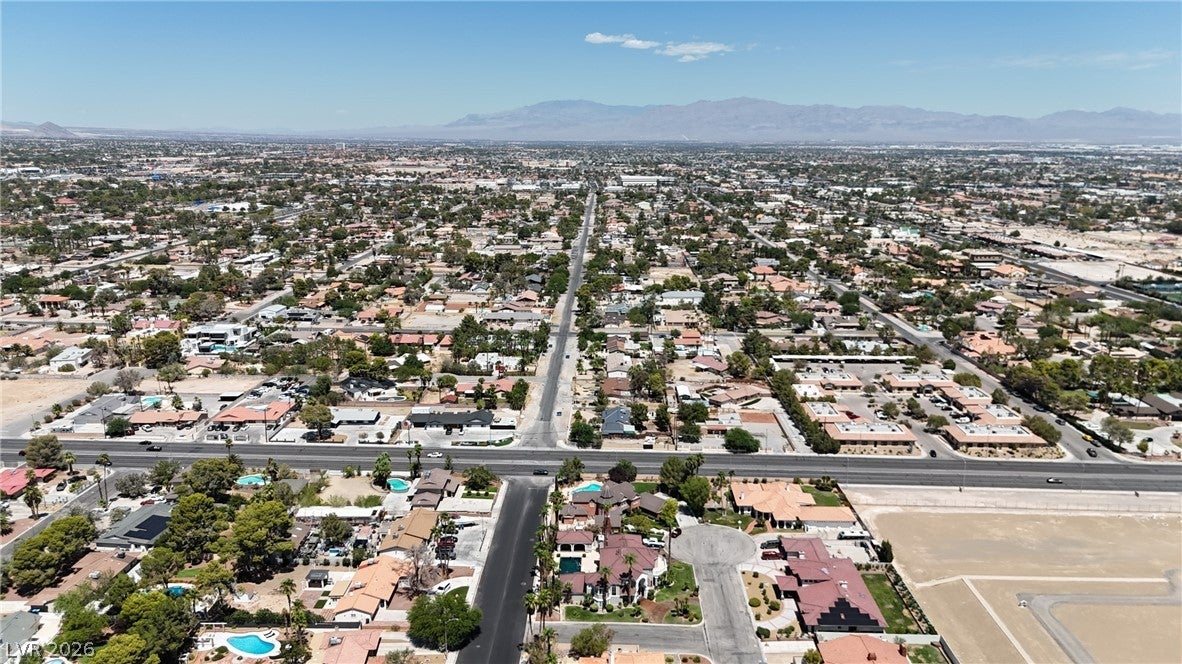 Las Vegas, Nevada, 89146, United States, 5 Bedrooms Bedrooms, ,7 BathroomsBathrooms,Residential,Active,2032390