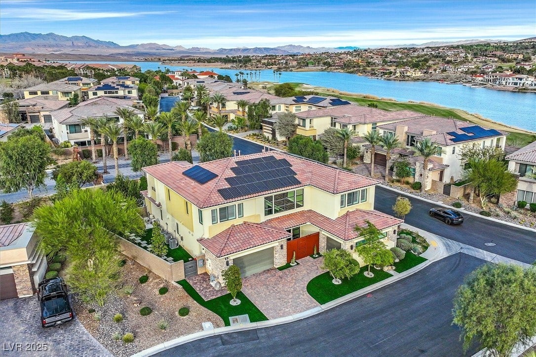 Henderson, Nevada, 89011, United States, ,5 BathroomsBathrooms,Residential,Active,1704244