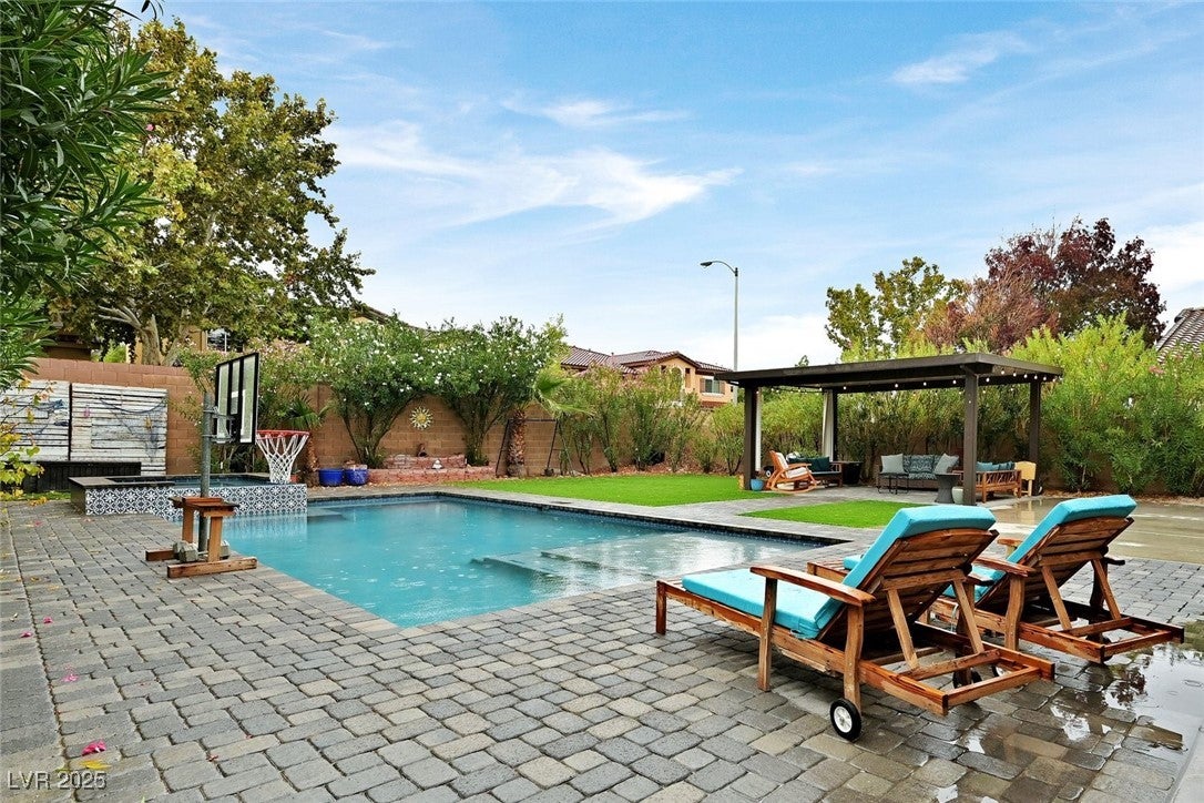 Las Vegas, Nevada, 89141, United States, 6 Bedrooms Bedrooms, ,5 BathroomsBathrooms,Residential,Active,1996585