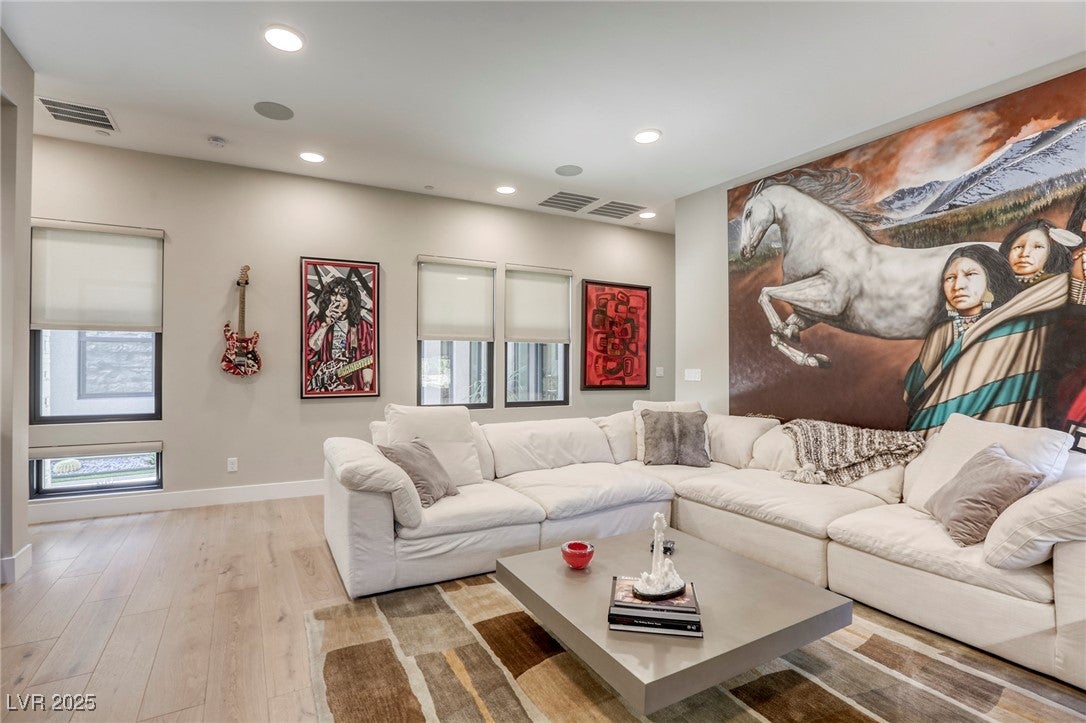 Las Vegas, Nevada, 89138, United States, 3 Bedrooms Bedrooms, ,4 BathroomsBathrooms,Residential,Active,1820837
