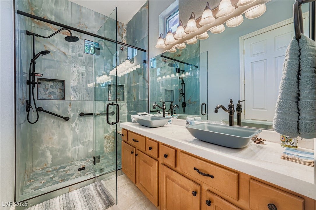 Las Vegas, Nevada, 89135, United States, 4 Bedrooms Bedrooms, ,4 BathroomsBathrooms,Residential,Active,2002667