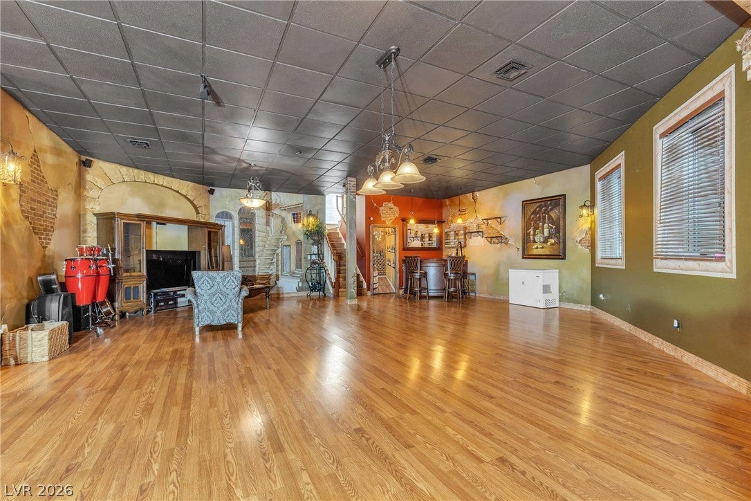 Las Vegas, Nevada, 89146, United States, 5 Bedrooms Bedrooms, ,7 BathroomsBathrooms,Residential,Active,2032390