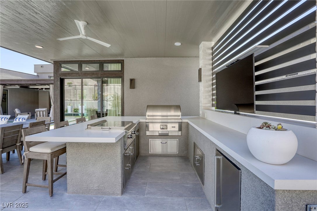 Las Vegas, Nevada, 89138, United States, 3 Bedrooms Bedrooms, ,4 BathroomsBathrooms,Residential,Active,1820837