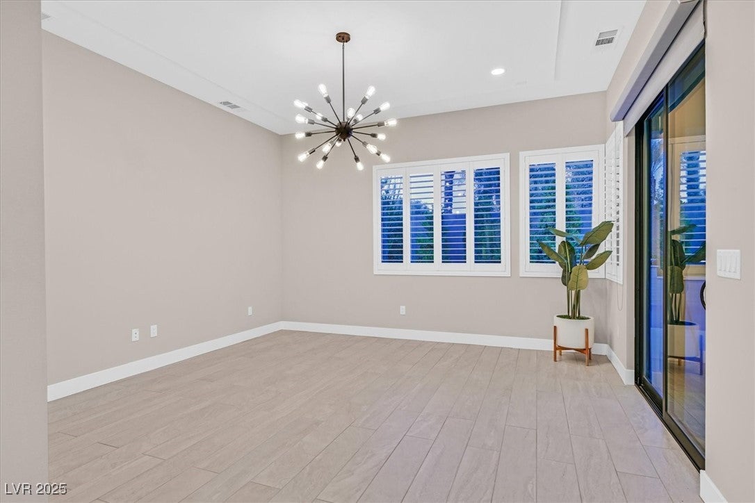 Henderson, Nevada, 89011, United States, ,5 BathroomsBathrooms,Residential,Active,1704244