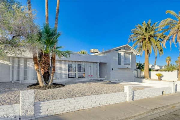 2038 SOMBRERO DR, LAS VEGAS, NV 89169, photo 4 of 88