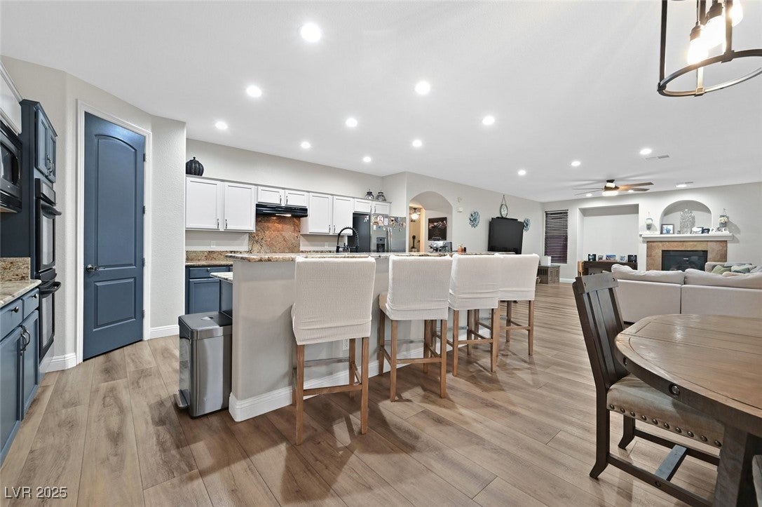 Las Vegas, Nevada, 89141, United States, 6 Bedrooms Bedrooms, ,5 BathroomsBathrooms,Residential,Active,1996585