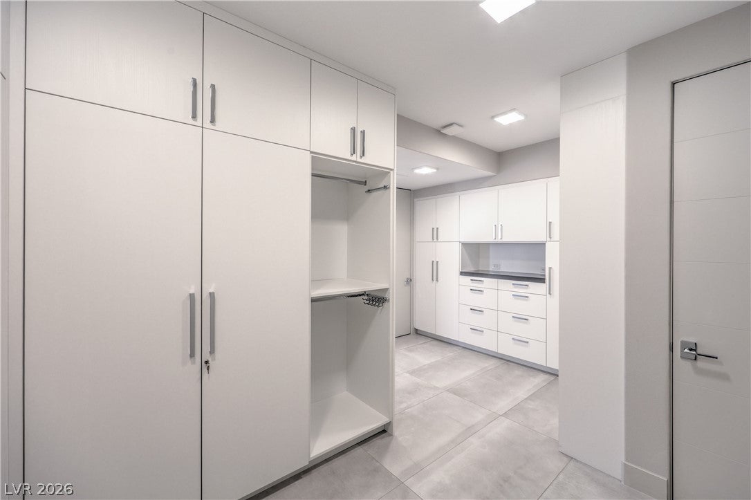 Henderson, Nevada, 89012, United States, 4 Bedrooms Bedrooms, ,5 BathroomsBathrooms,Residential,Active,2016114