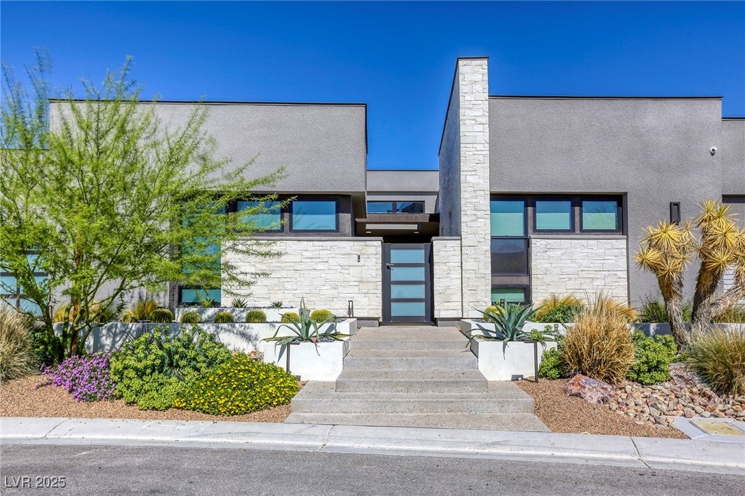 Las Vegas, Nevada, 89138, United States, 3 Bedrooms Bedrooms, ,4 BathroomsBathrooms,Residential,Active,1820837