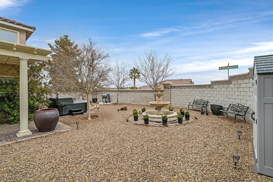 Henderson, Nevada, 89052, United States, 5 Bedrooms Bedrooms, ,4 BathroomsBathrooms,Residential,Active,1739708