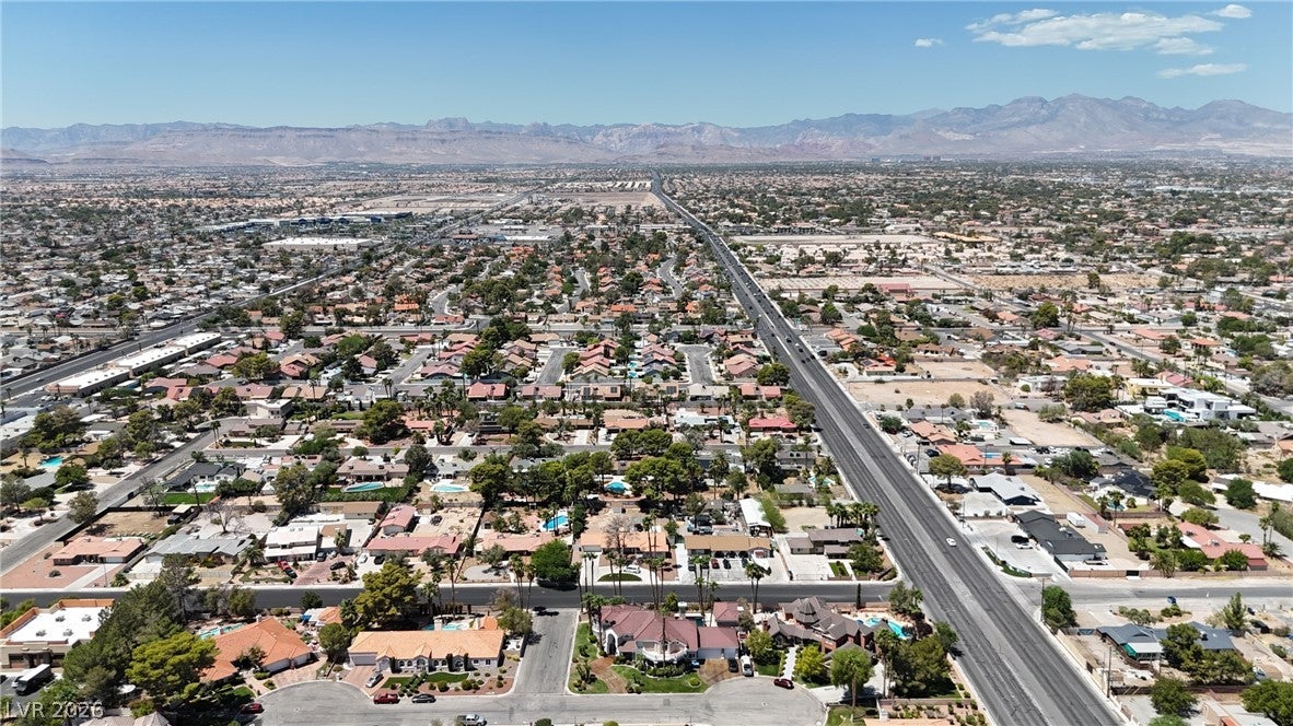 Las Vegas, Nevada, 89146, United States, 5 Bedrooms Bedrooms, ,7 BathroomsBathrooms,Residential,Active,2032390