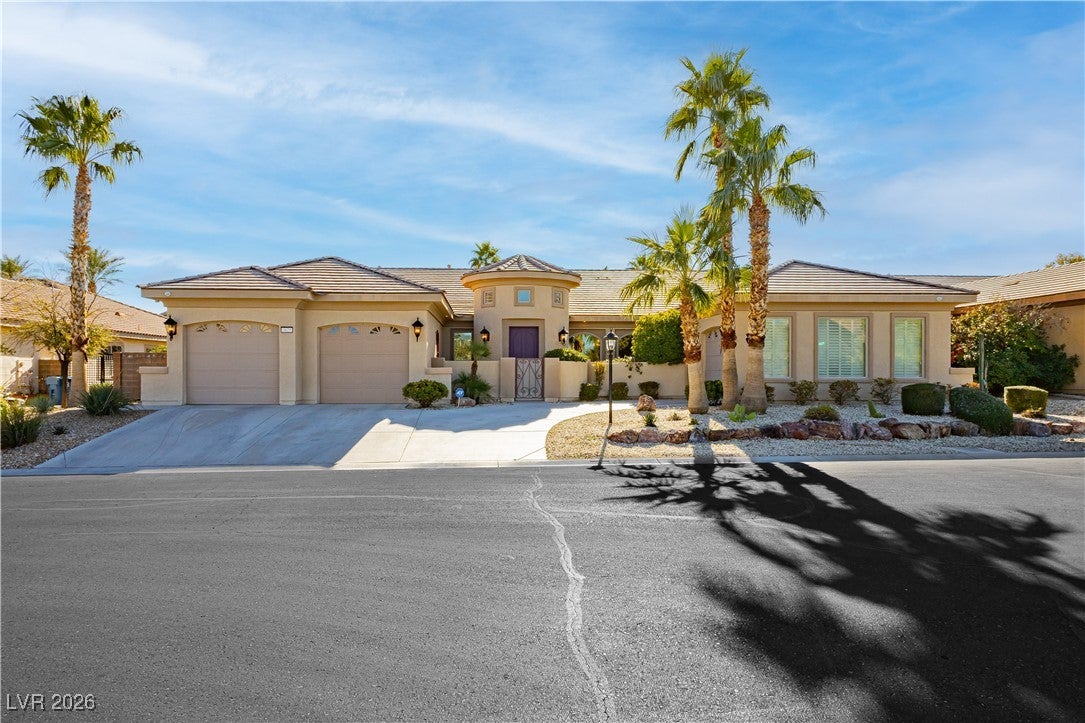 Las Vegas, Nevada, 89139, United States, 3 Bedrooms Bedrooms, ,4 BathroomsBathrooms,Residential,Active,2010536