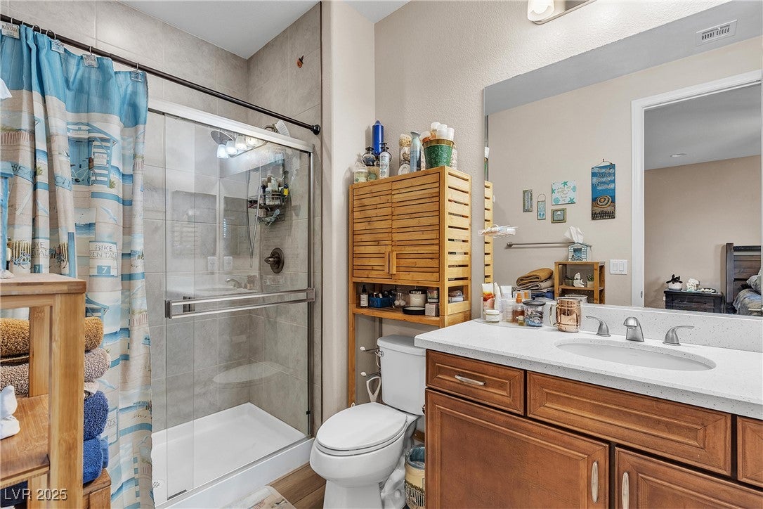 Las Vegas, Nevada, 89149, United States, 5 Bedrooms Bedrooms, ,4 BathroomsBathrooms,Residential,Active,1933730