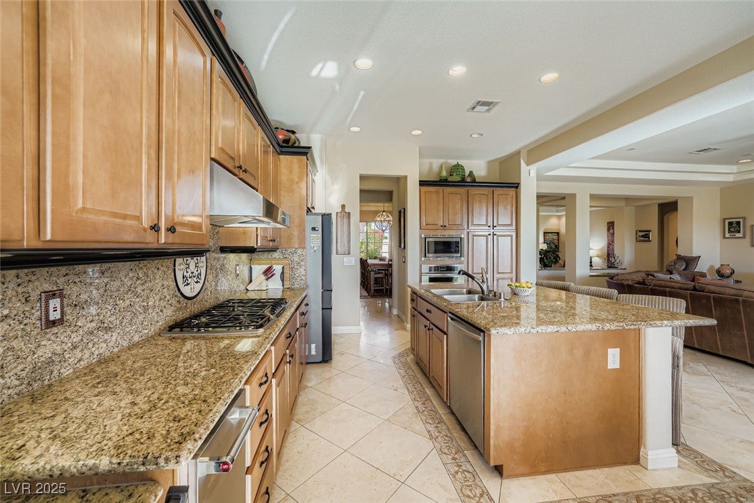 Las Vegas, Nevada, 89135, United States, 4 Bedrooms Bedrooms, ,4 BathroomsBathrooms,Residential,Active,2002667