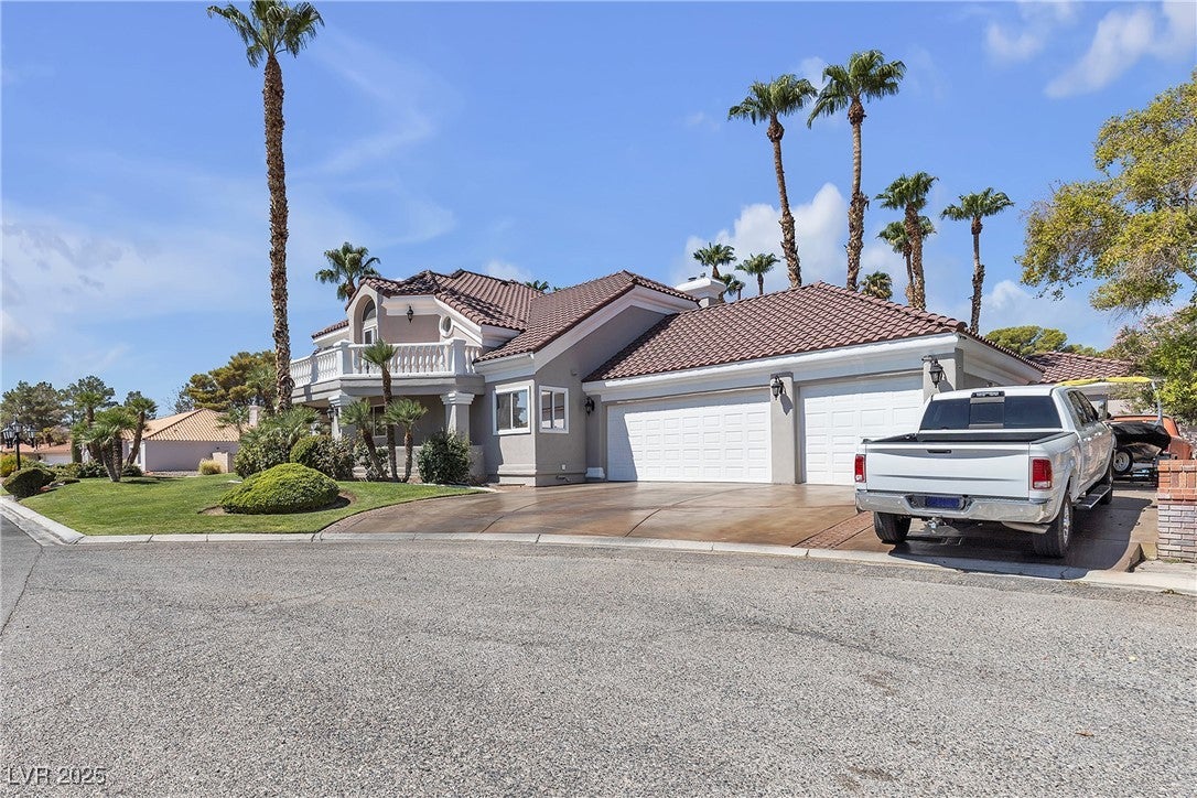 Las Vegas, Nevada, 89146, United States, 5 Bedrooms Bedrooms, ,7 BathroomsBathrooms,Residential,Active,1933735