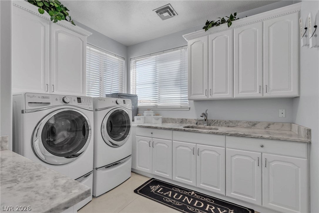 Las Vegas, Nevada, 89146, United States, 5 Bedrooms Bedrooms, ,7 BathroomsBathrooms,Residential,Active,2032390