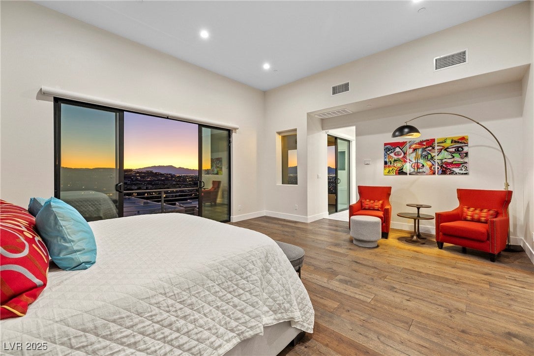 Henderson, Nevada, 89012, United States, 3 Bedrooms Bedrooms, ,4 BathroomsBathrooms,Residential,Active,1967100