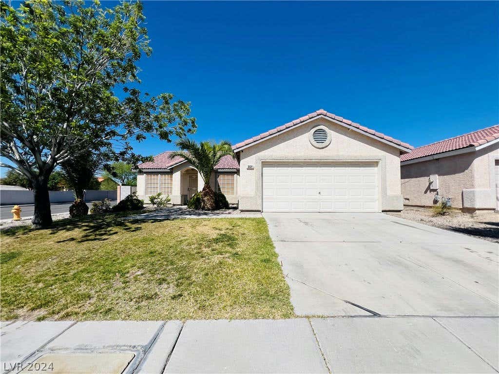 3531 SAGUARO VALLEY CT, NORTH LAS VEGAS, NV 89030, photo 1 of 20