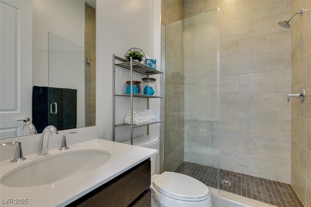 Las Vegas, Nevada, 89138, United States, 5 Bedrooms Bedrooms, ,4 BathroomsBathrooms,Residential,Active,1961955